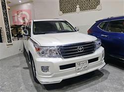 تۆیۆتا لاند کروزەر